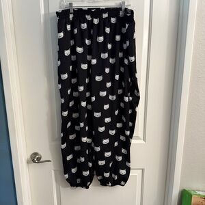 City Chic Black Satin Like Pants with Cat Print XL